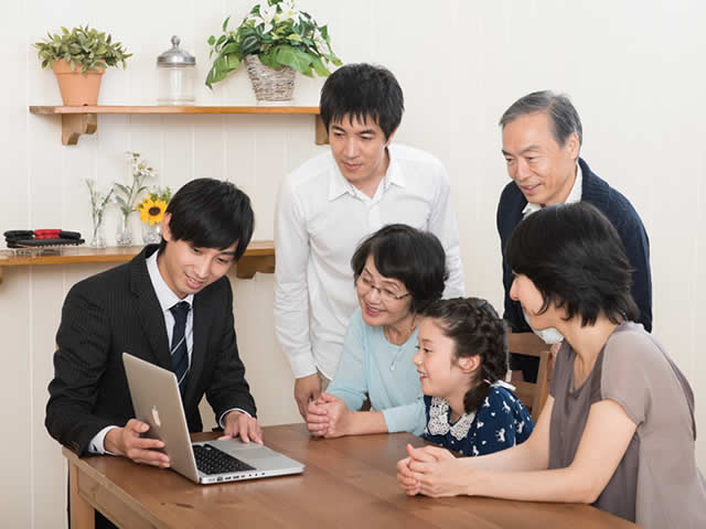 ご来店またはご訪問